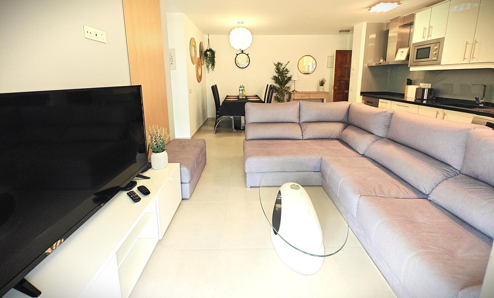 Sun Apartment - 3 Bedrooms, Priv Parking, Pool, Ac, Tv Channels, Fibre Net Los Cristianos (Tenerife) Exterior foto