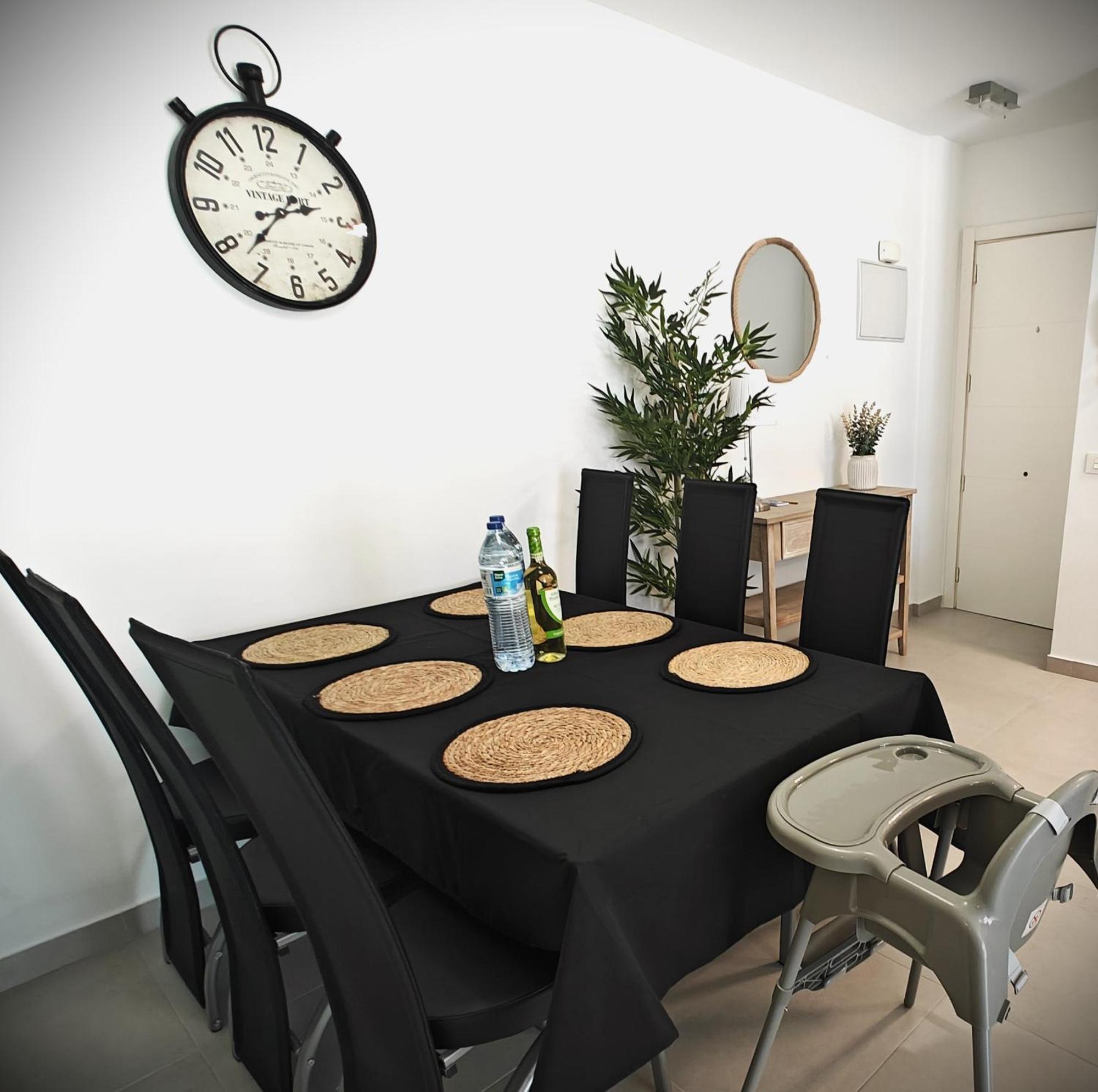 Sun Apartment - 3 Bedrooms, Priv Parking, Pool, Ac, Tv Channels, Fibre Net Los Cristianos (Tenerife) Exterior foto