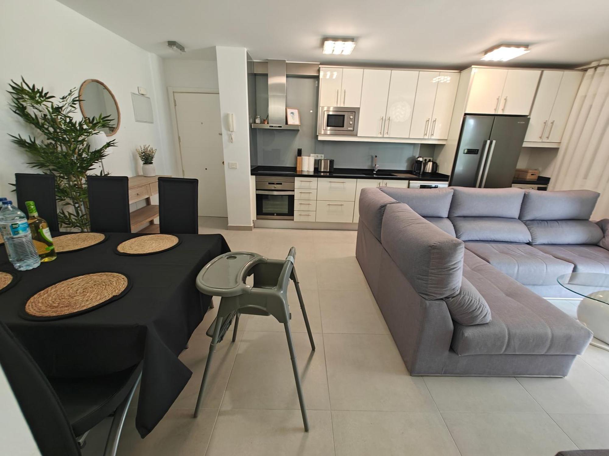 Sun Apartment - 3 Bedrooms, Priv Parking, Pool, Ac, Tv Channels, Fibre Net Los Cristianos (Tenerife) Exterior foto